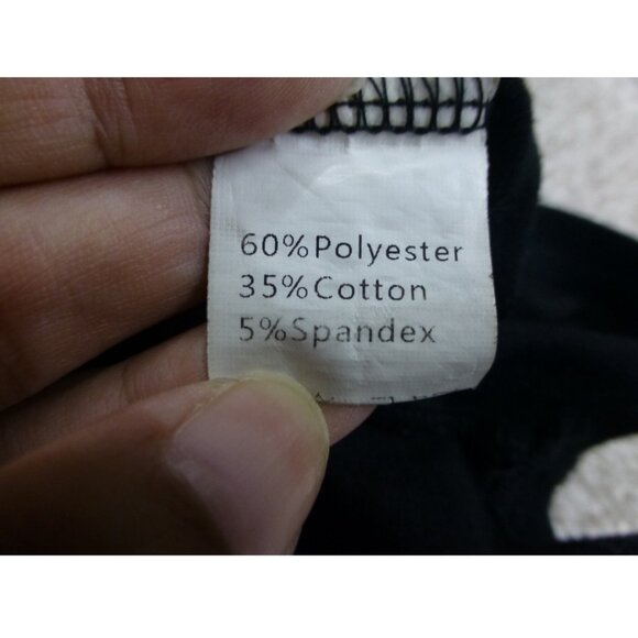 Friends TV Show "They Don't Know That We Know, They Know, We Know" T-Shirt - Picture 6 of 11